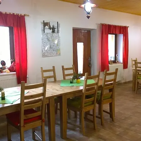 Guest house Penzion Eqilon *