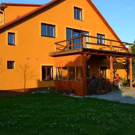 Penzion Eqilon Guest house Melnik